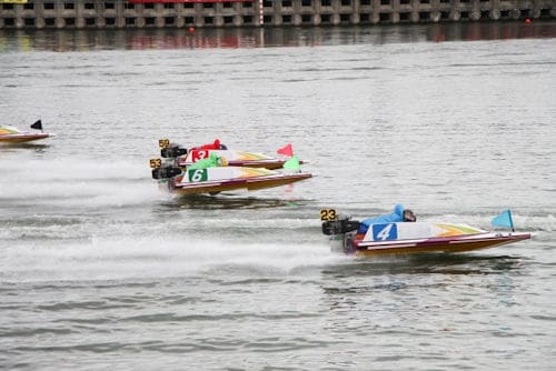 ボートレース　ライブ